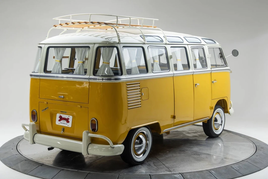 1974 Volkswagen Split-Window Bus - Image 17 of 21