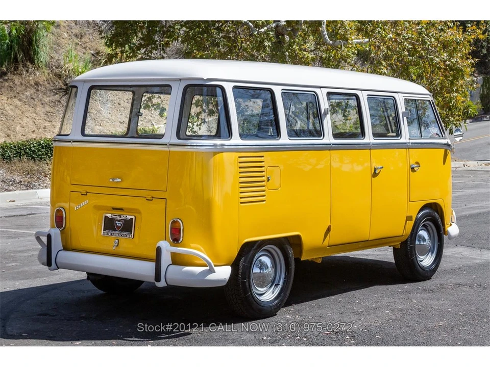 1974 Volkswagen Bay-Window Bus - Image 4 of 31