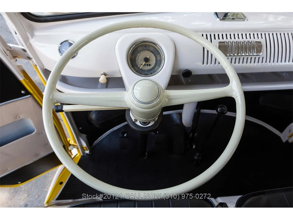 1974 Volkswagen Bay-Window Bus - Image 17 of 31