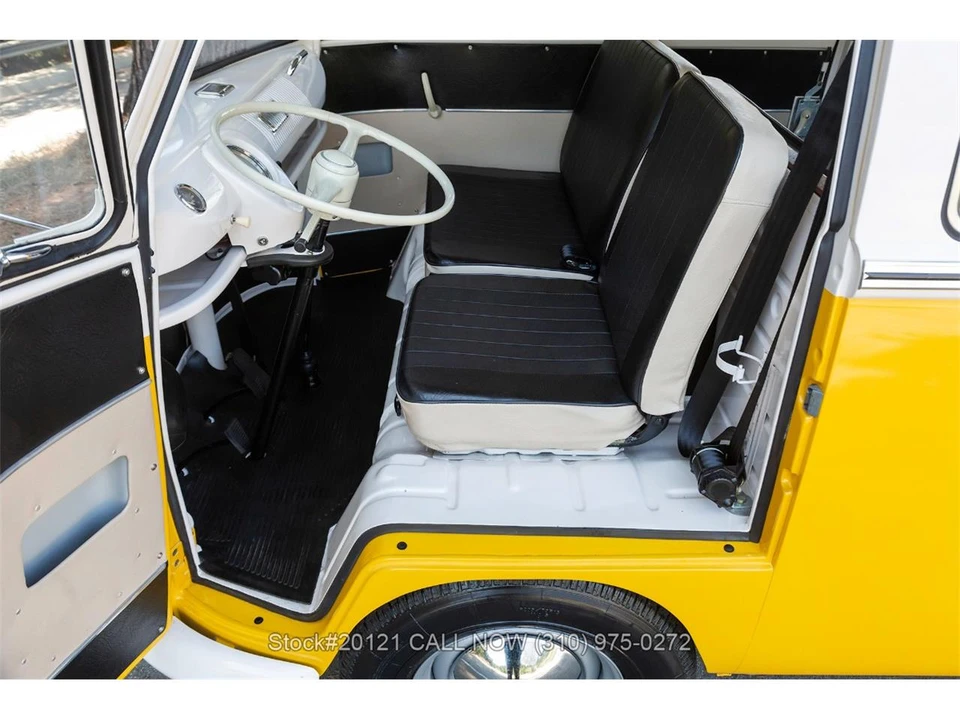 1974 Volkswagen Bay-Window Bus - Image 15 of 31
