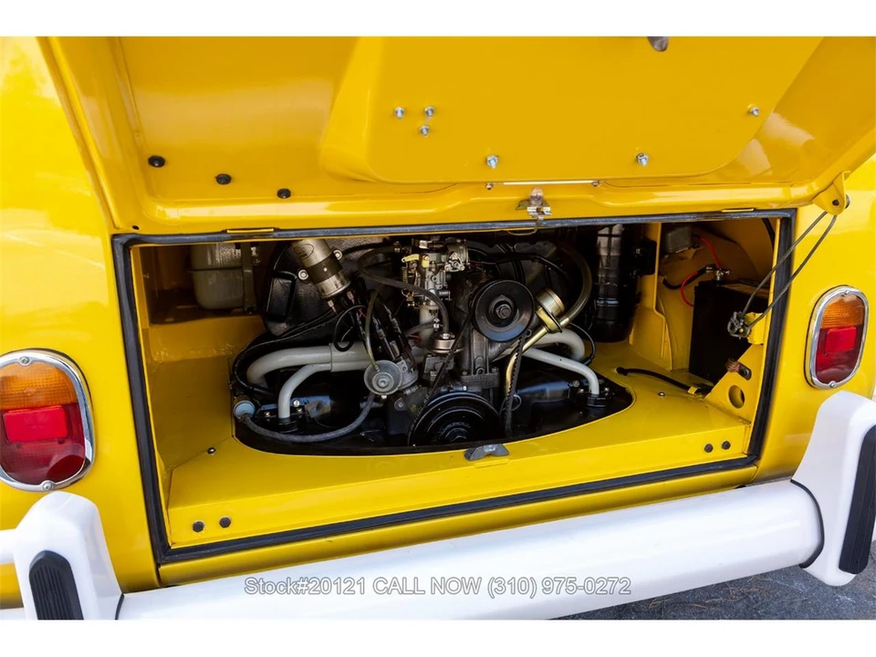 1974 Volkswagen Bay-Window Bus - Image 29 of 31