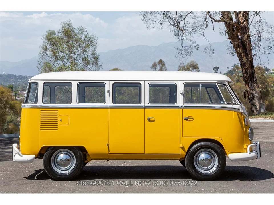1974 Volkswagen Bay-Window Bus - Image 3 of 31