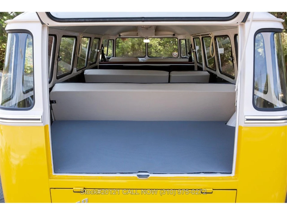 1974 Volkswagen Bay-Window Bus - Image 25 of 31