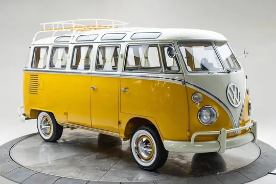 1974 Volkswagen Bus Deluxe Samba Replica