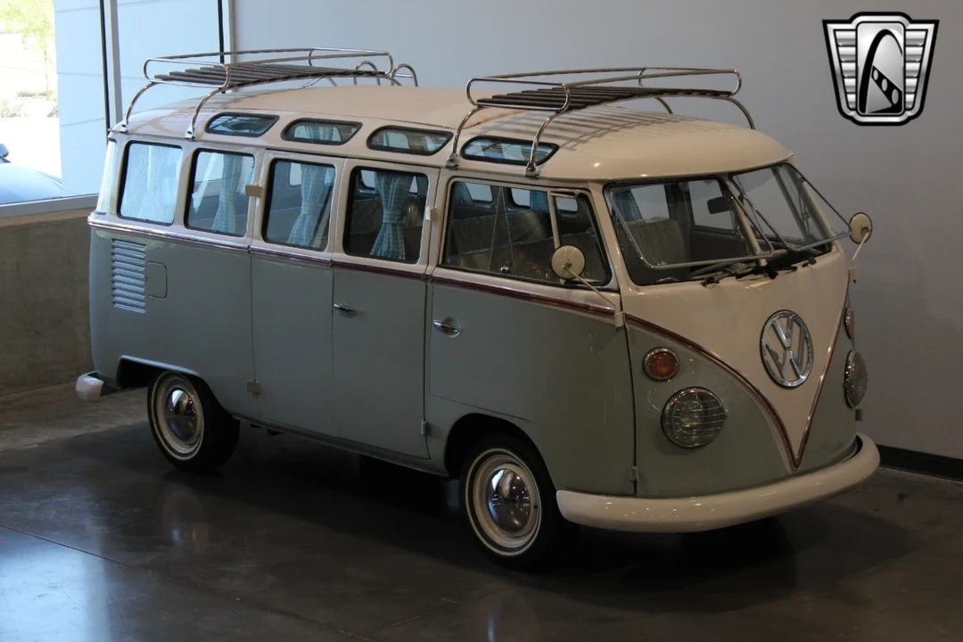 1974 Volkswagen Split-Window Bus - Image 9 of 21