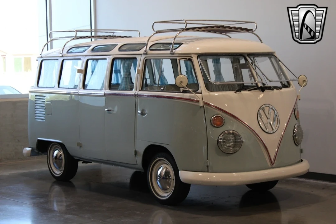 1974 Volkswagen Split-Window Bus - Image 13 of 21
