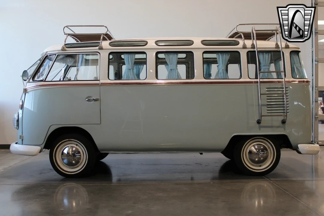 1974 Volkswagen Split-Window Bus - Image 20 of 21