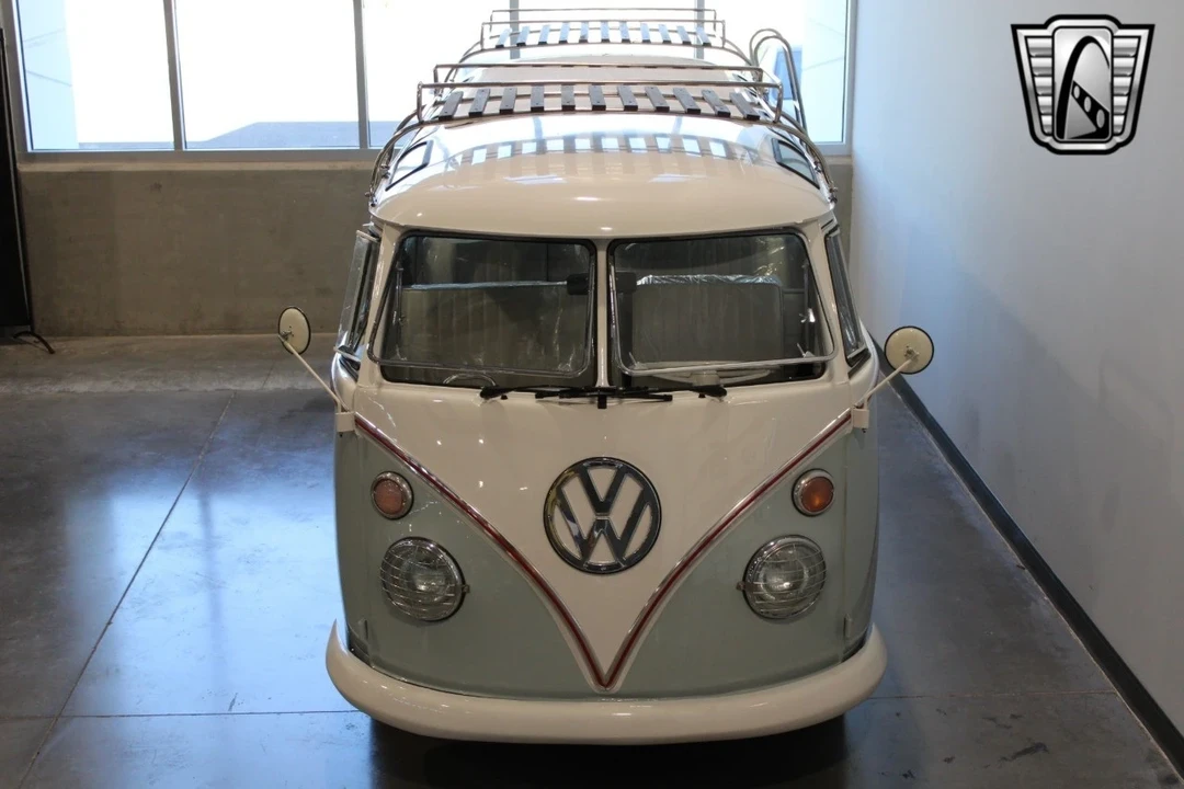 1974 Volkswagen Split-Window Bus - Image 8 of 21
