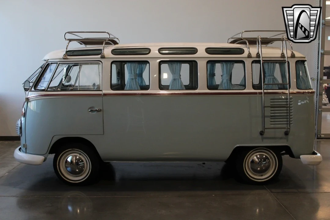 1974 Volkswagen Split-Window Bus - Image 17 of 21