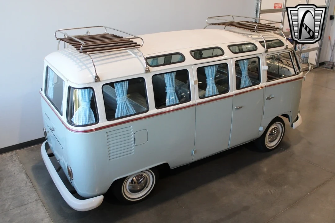 1974 Volkswagen Split-Window Bus - Image 11 of 21
