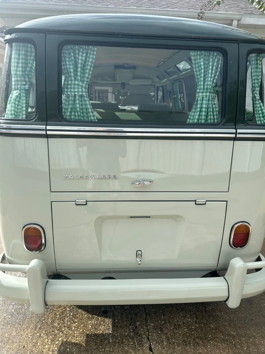 1974 Volkswagen Bay-Window Bus - Image 21 of 21