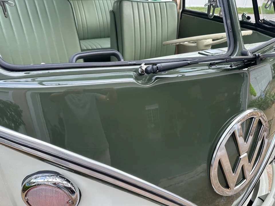1974 Volkswagen Bay-Window Bus - Image 13 of 21