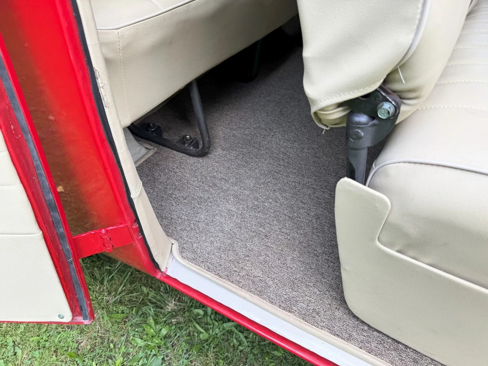 1974 Volkswagen Bay-Window Bus - Image 18 of 21