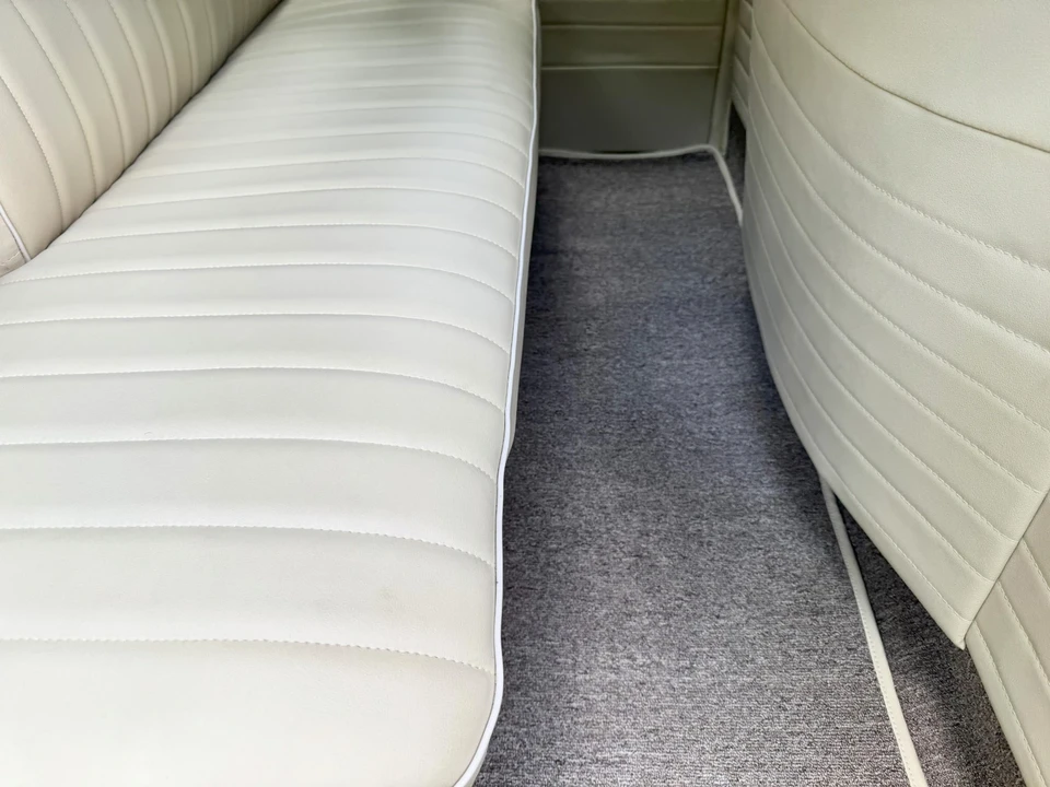 1974 Volkswagen Bay-Window Bus - Image 19 of 21