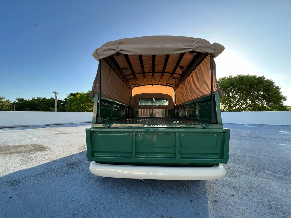 1974 Volkswagen Bay-Window Bus - Image 9 of 12
