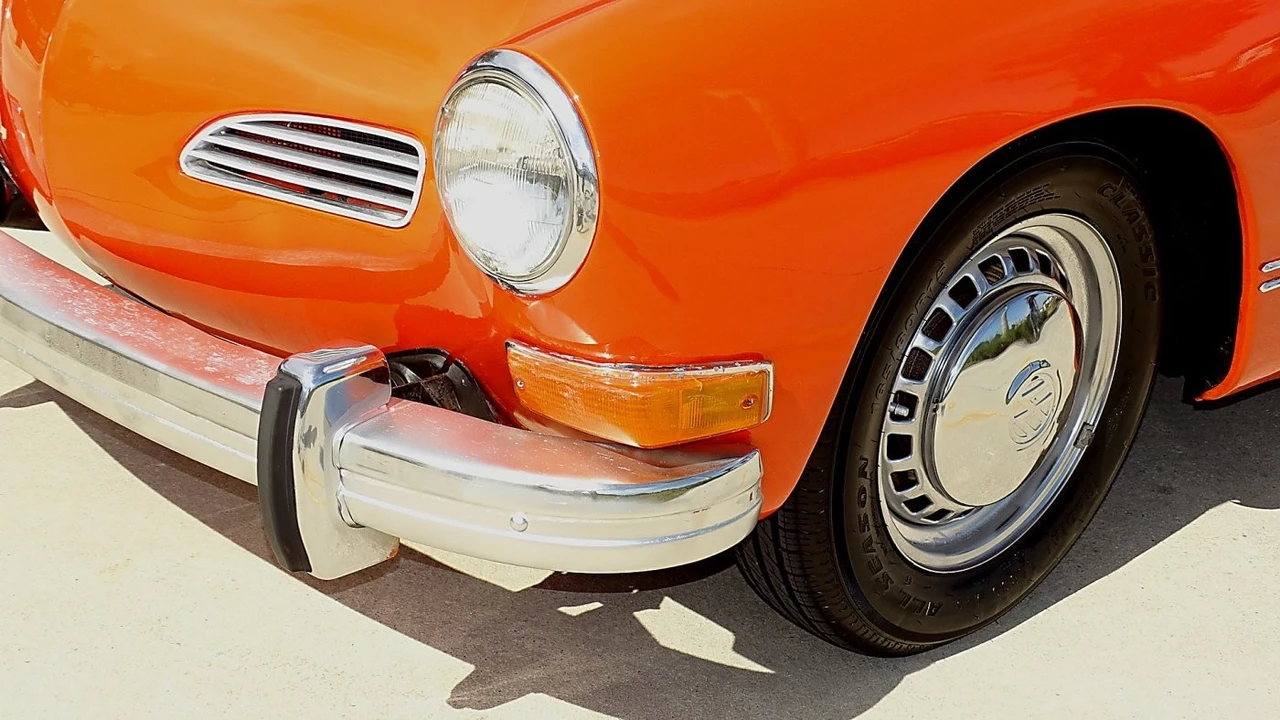 1974 Volkswagen Karmann Ghia Type 14 - Image 11 of 25