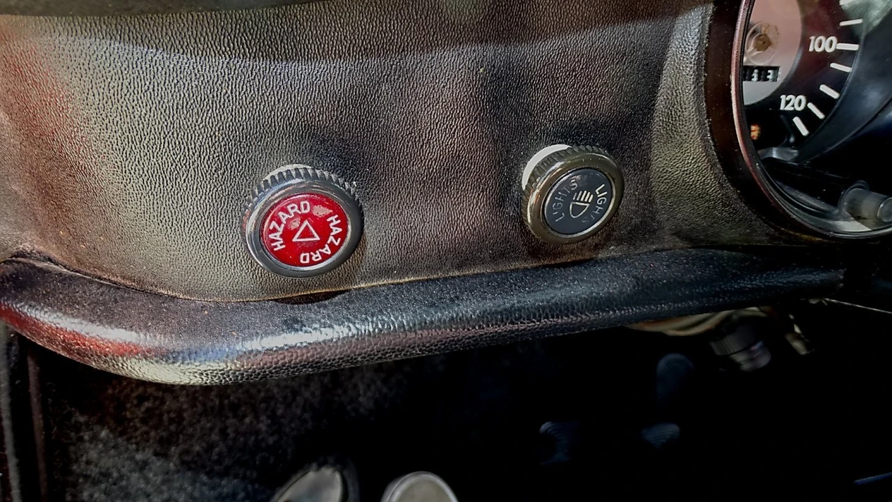 1974 Volkswagen Karmann Ghia Type 14 - Image 20 of 25
