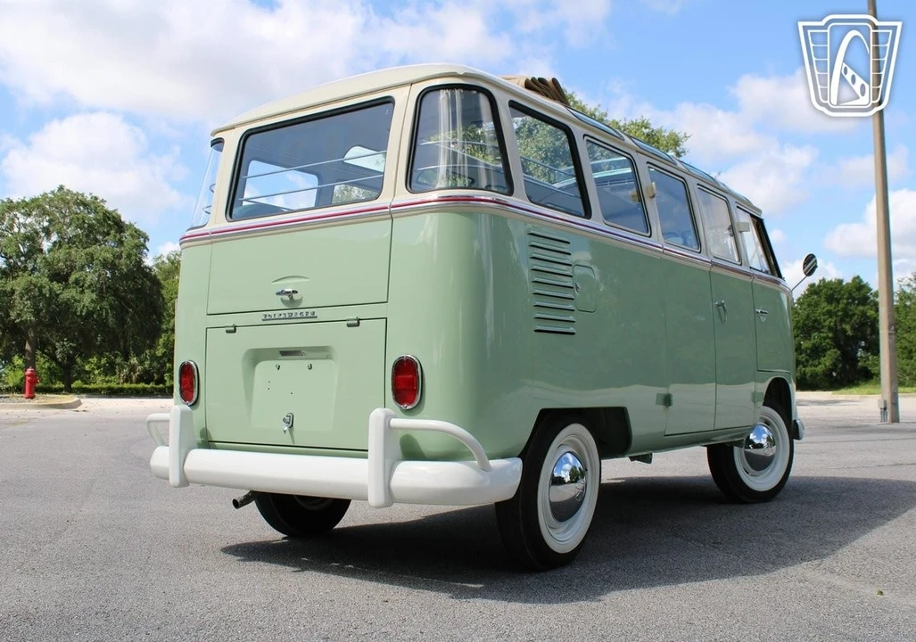 1974 Volkswagen Split-Window Bus - Image 19 of 21