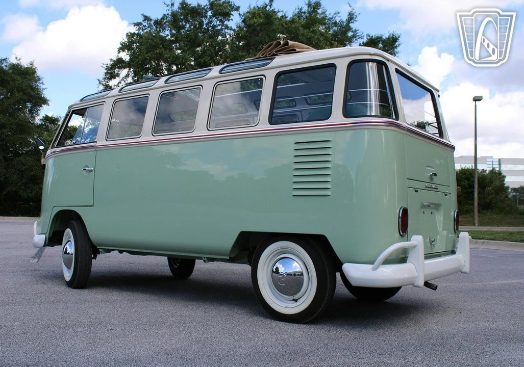 1974 Volkswagen Split-Window Bus - Image 13 of 21