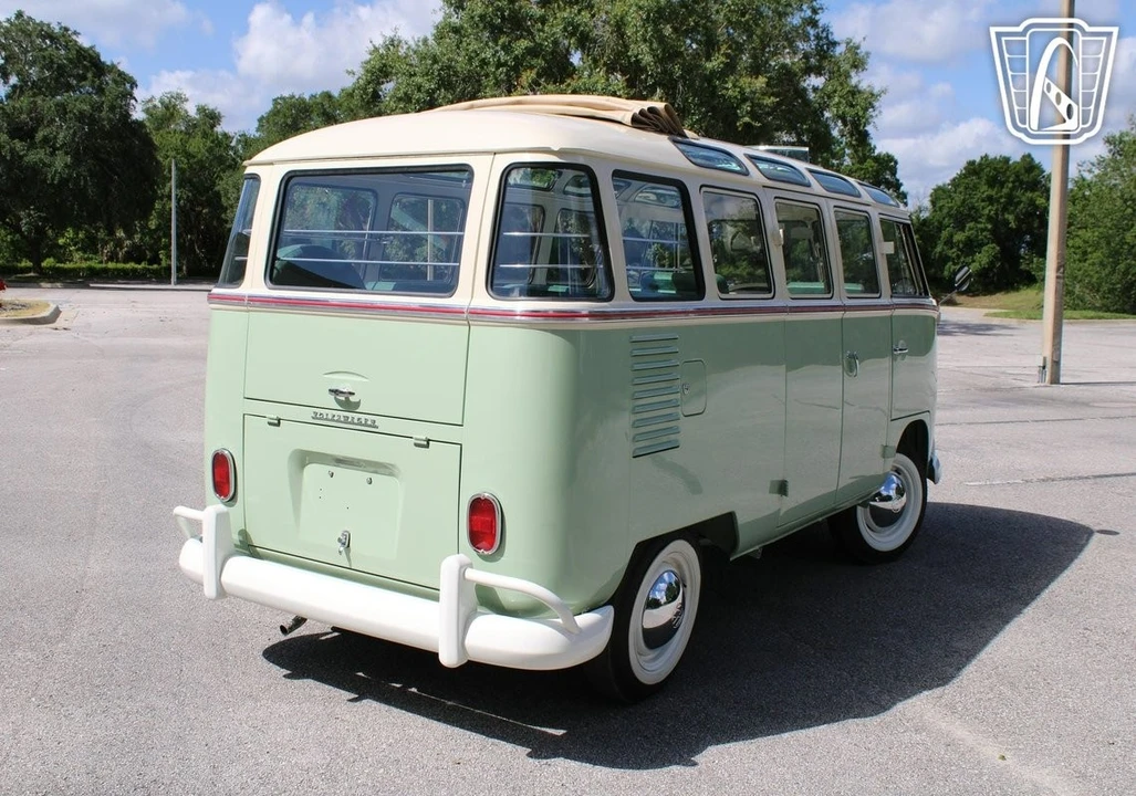 1974 Volkswagen Split-Window Bus - Image 20 of 21