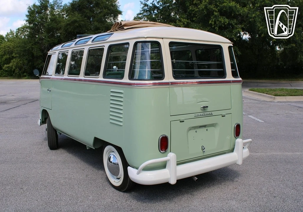 1974 Volkswagen Split-Window Bus - Image 17 of 21