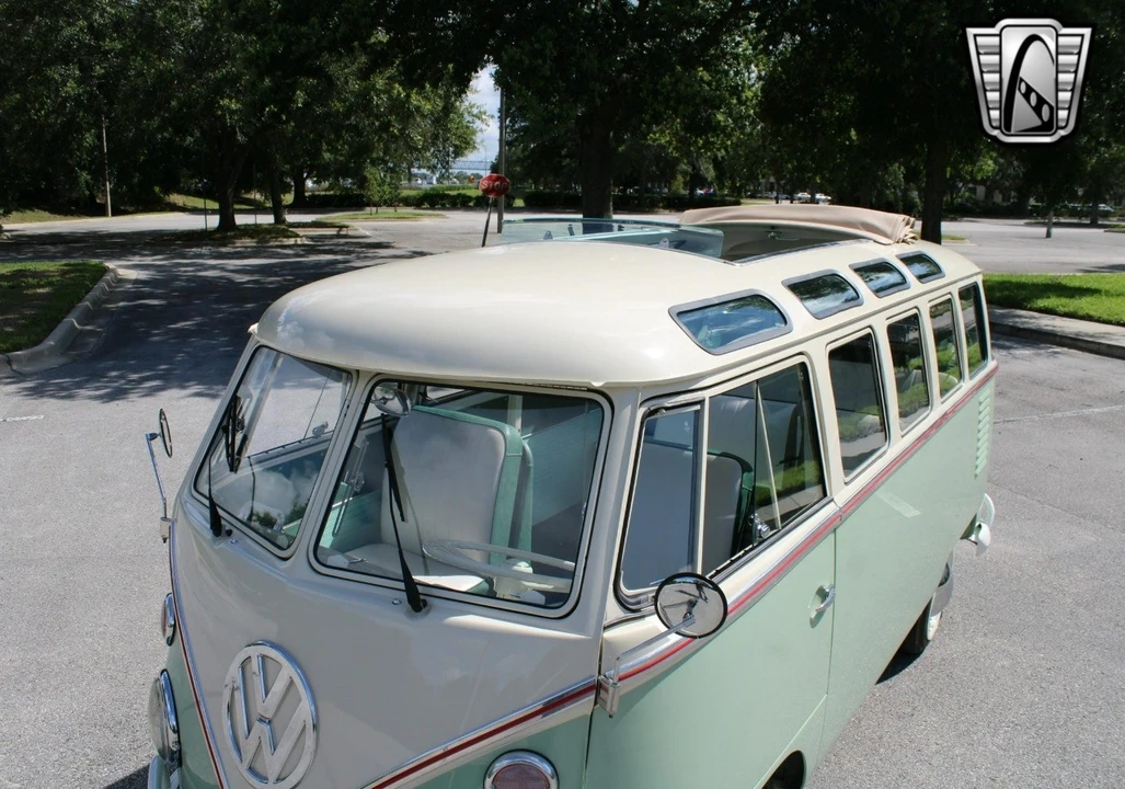 1974 Volkswagen Split-Window Bus - Image 12 of 21