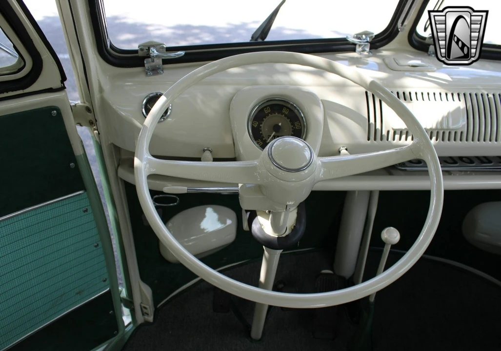 1974 Volkswagen Split-Window Bus - Image 21 of 21