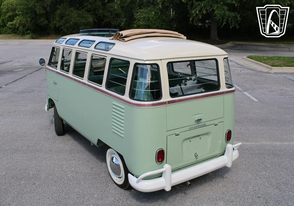 1974 Volkswagen Split-Window Bus - Image 18 of 21