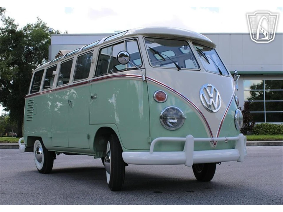 1974 Volkswagen Split-Window Bus - Image 6 of 31
