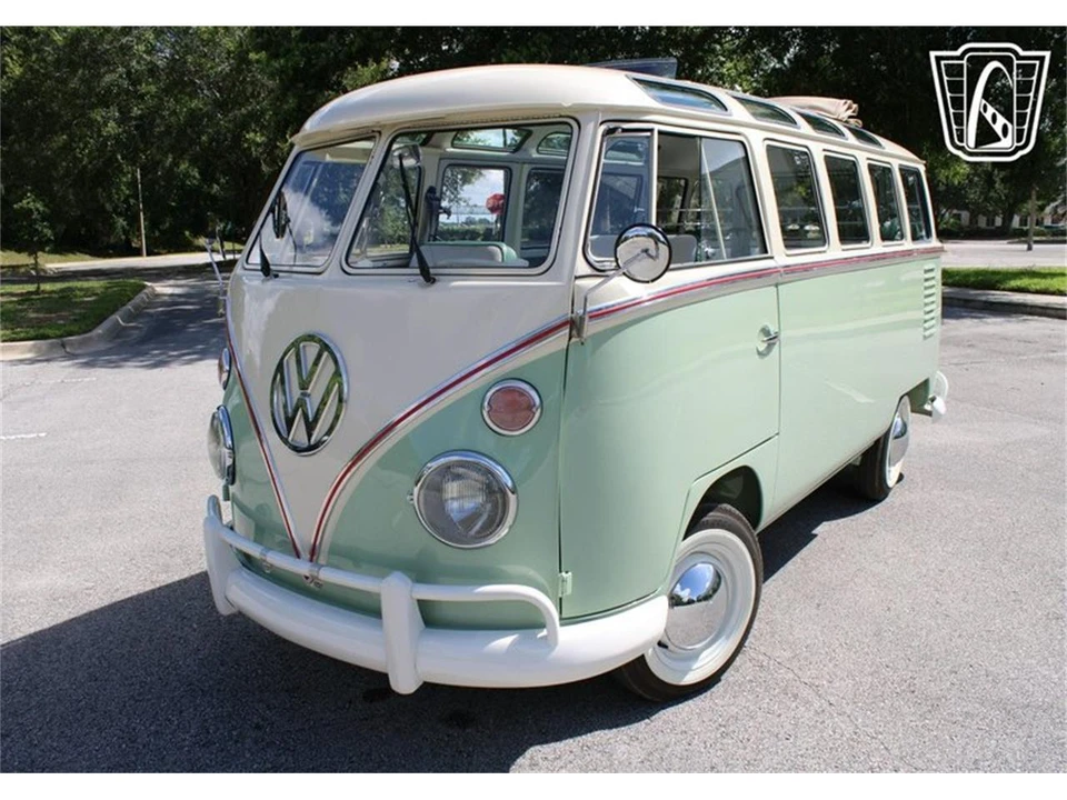 1974 Volkswagen Split-Window Bus - Image 26 of 31