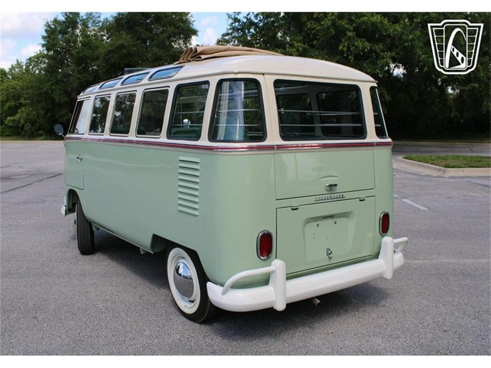 1974 Volkswagen Split-Window Bus - Image 16 of 31