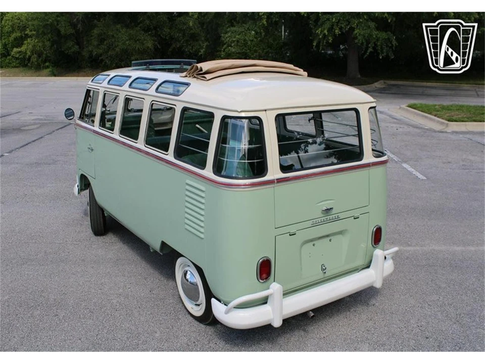 1974 Volkswagen Split-Window Bus - Image 17 of 31