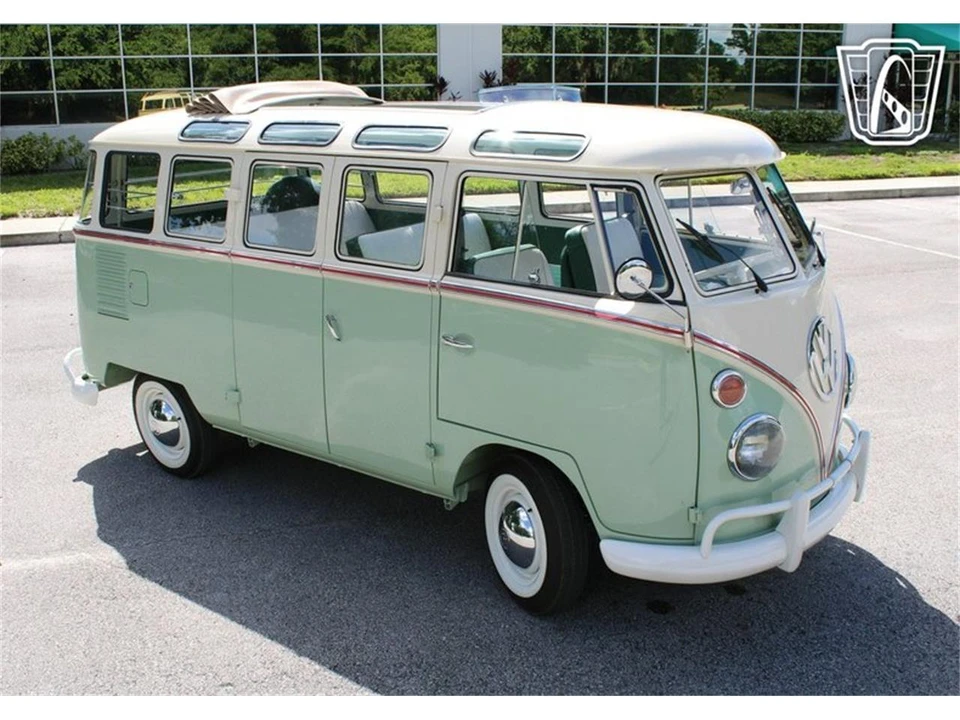 1974 Volkswagen Split-Window Bus - Image 23 of 31