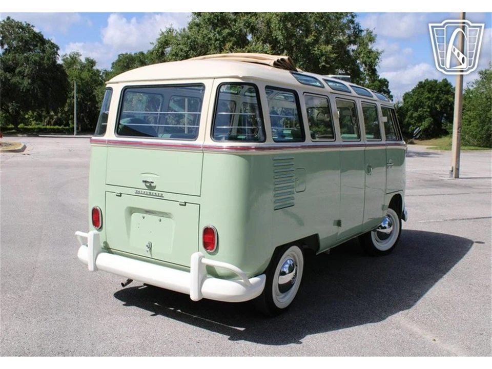 1974 Volkswagen Split-Window Bus - Image 19 of 31