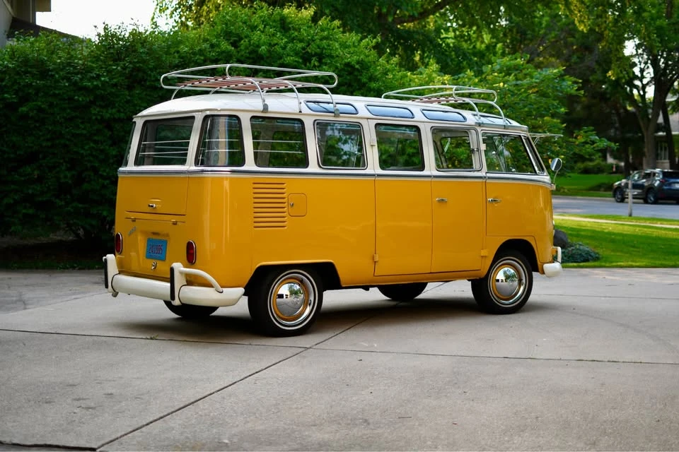 1974 Volkswagen Split-Window Bus - Image 6 of 20
