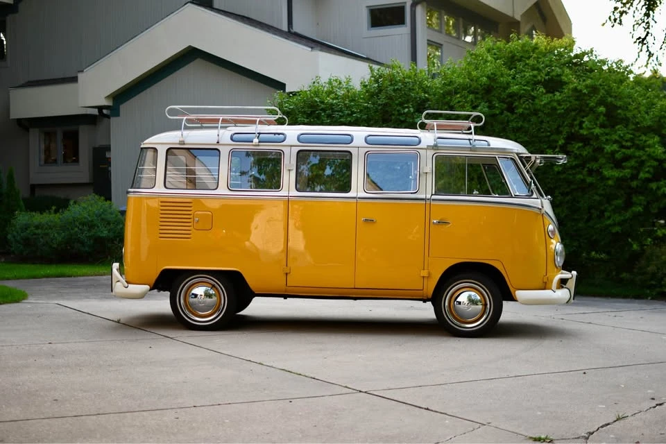 1974 Volkswagen Split-Window Bus - Image 5 of 20