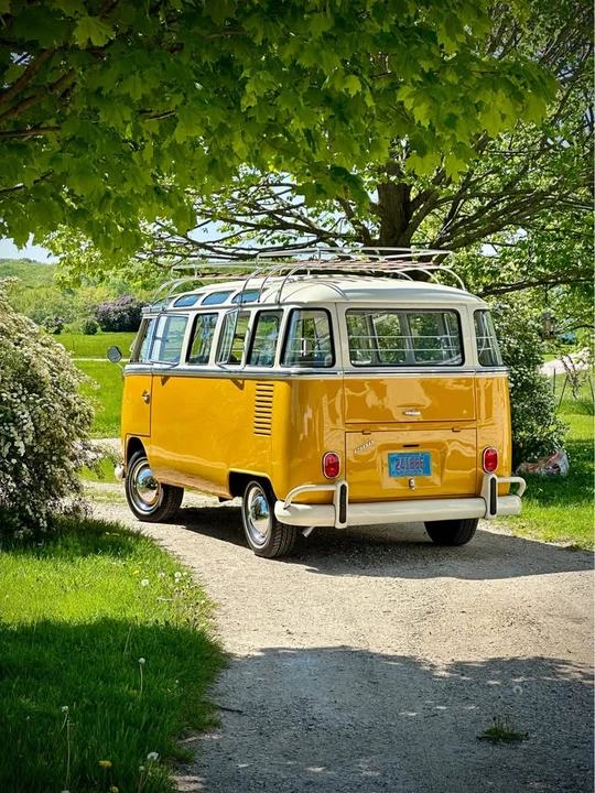1974 Volkswagen Split-Window Bus - Image 2 of 20