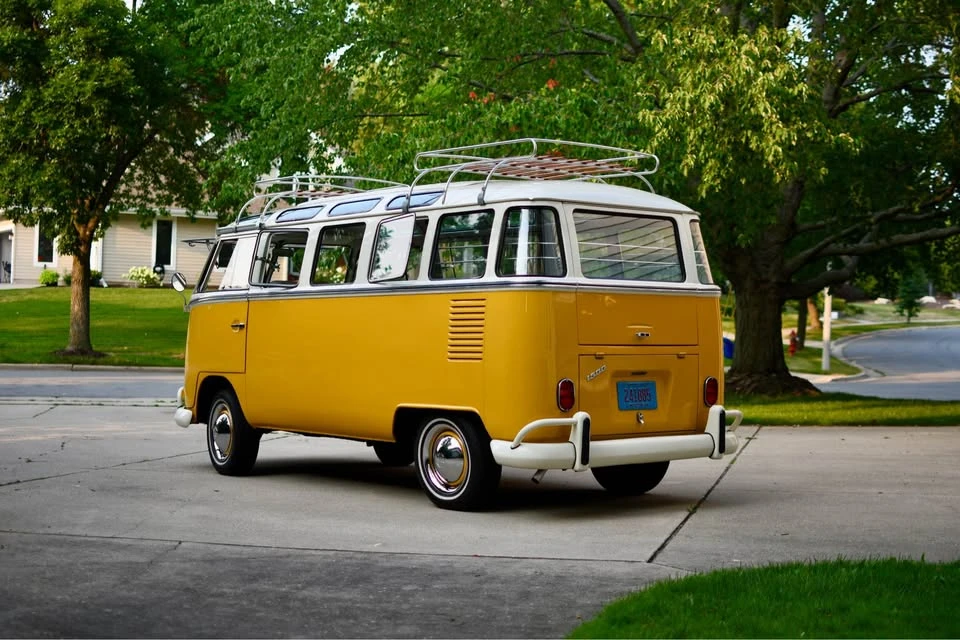 1974 Volkswagen Split-Window Bus - Image 9 of 20