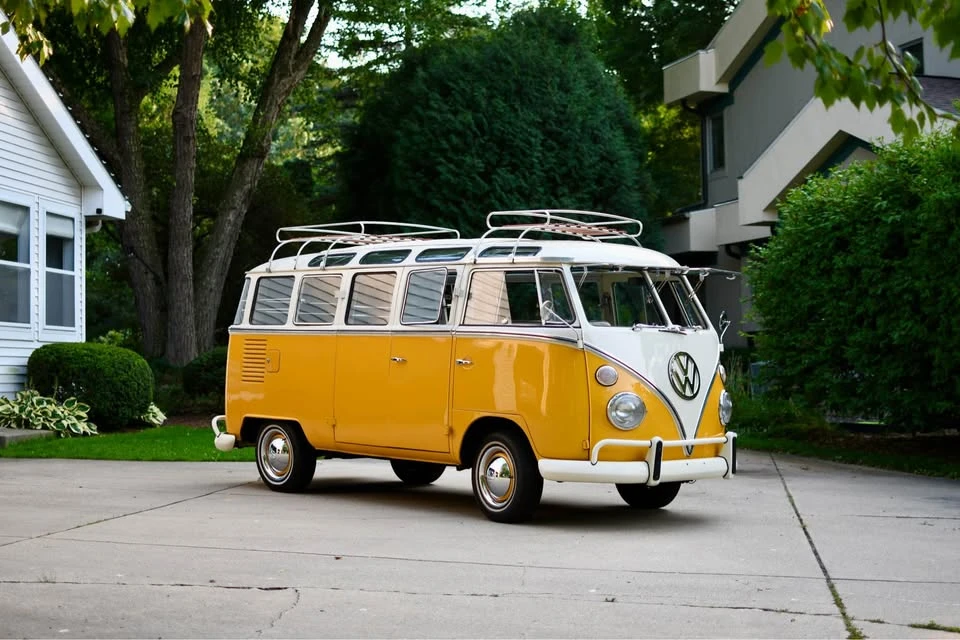 1974 Volkswagen Split-Window Bus - Image 4 of 20