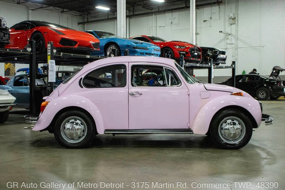 1974 Volkswagen Super Beetle - Image 8 of 12