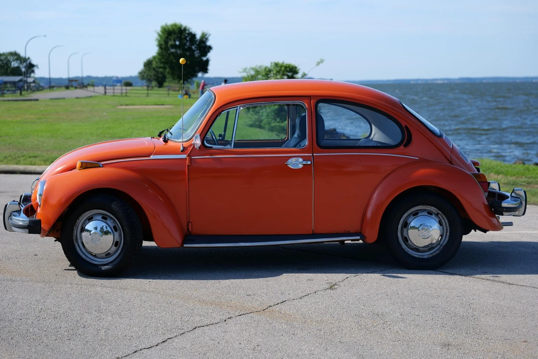 1974 Volkswagen Super Beetle - Image 6 of 31