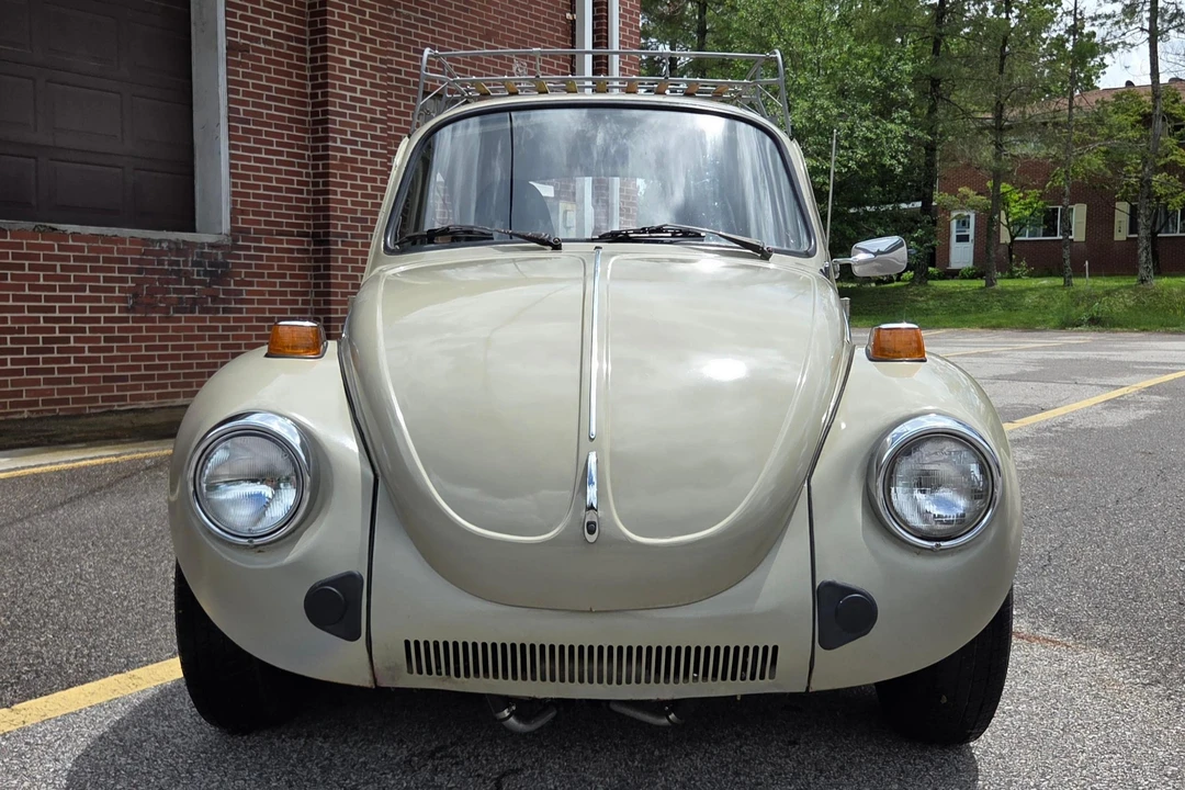 1974 Volkswagen Super Beetle - Image 2 of 31