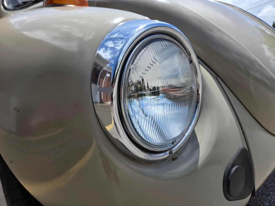 1974 Volkswagen Super Beetle - Image 10 of 31