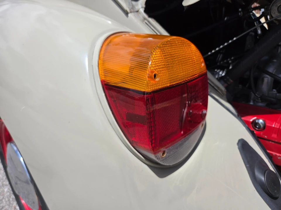 1974 Volkswagen Super Beetle - Image 17 of 31