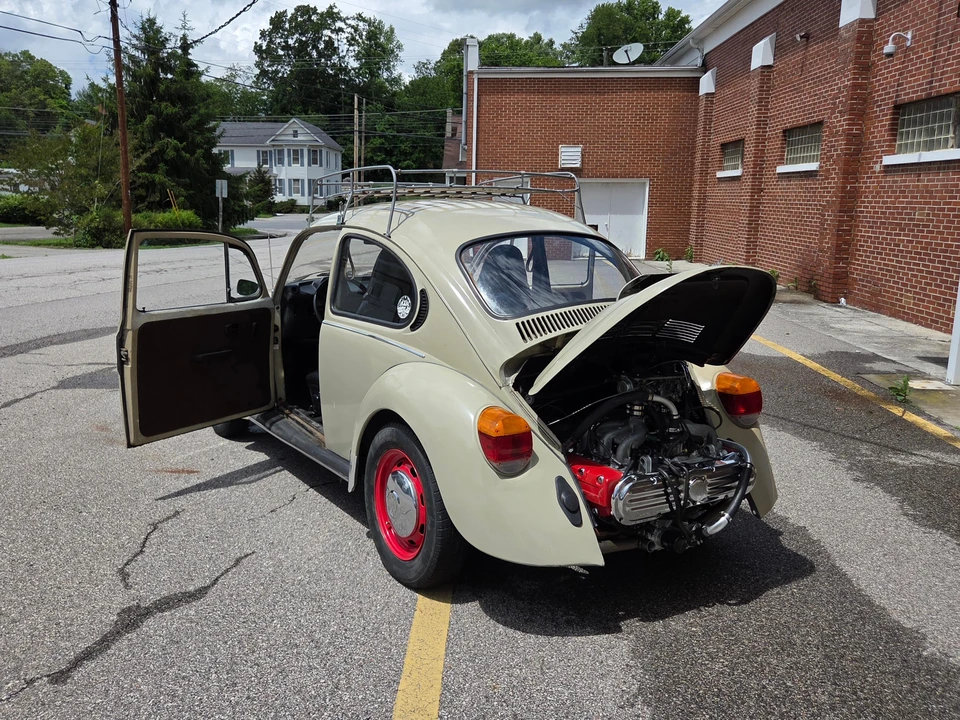 1974 Volkswagen Super Beetle - Image 7 of 31