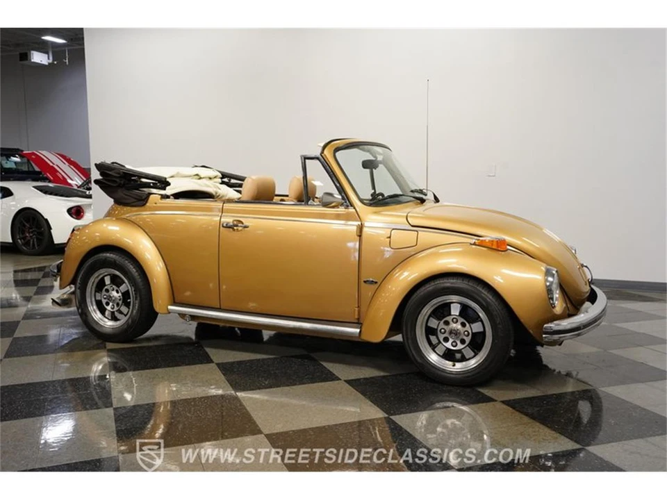 1974 Volkswagen Super Beetle - Image 14 of 31