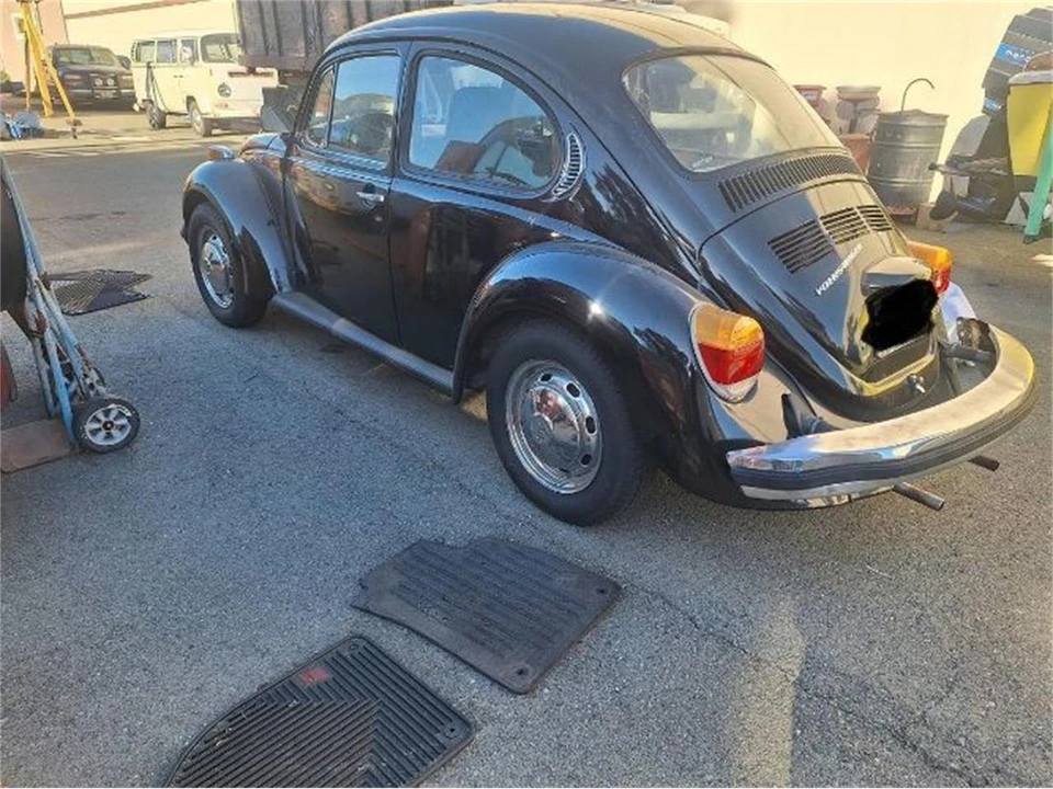 1974 Volkswagen Super Beetle - Image 11 of 11