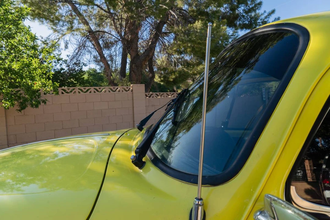 1974 Volkswagen Super Beetle - Image 15 of 24