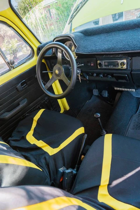 1974 Volkswagen Super Beetle - Image 10 of 24
