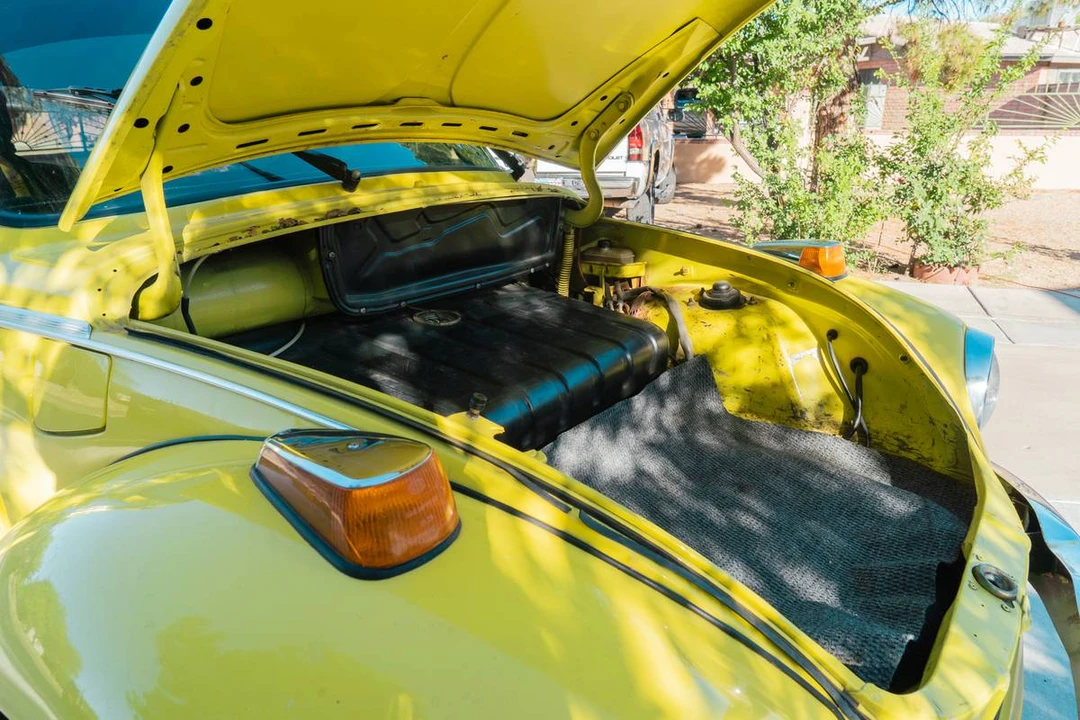 1974 Volkswagen Super Beetle - Image 14 of 24